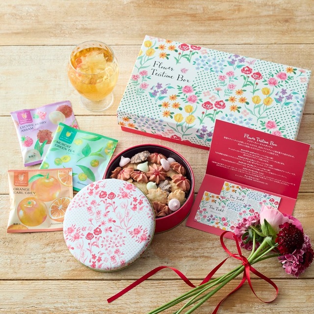 【母の日スイーツ2025／アフタヌーンティー・ティールーム】「フラワーティータイムボックス」￥2,900