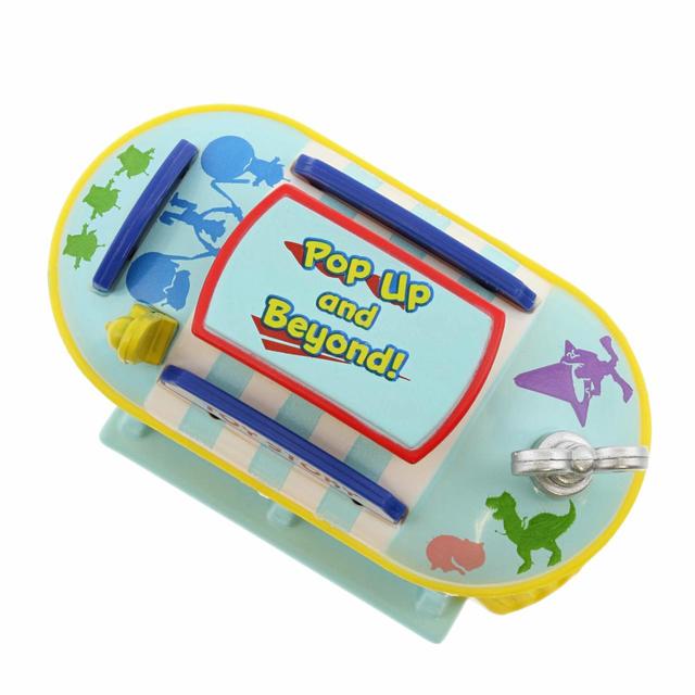 ディズニー・ビークル・コレクション〈トミカ〉 1,600円｜サイズ：縦約5×横約3×高さ約4cm