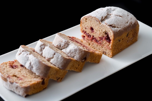 ラズベリーチョコ バナナブレッド