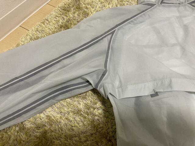 【ワークマン 透湿レインパーカーポンチョ】風通しの良さが魅力