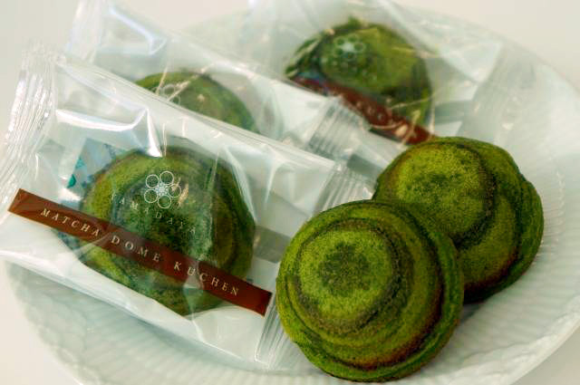 山田屋まんじゅう　抹茶ドーム　1.620円