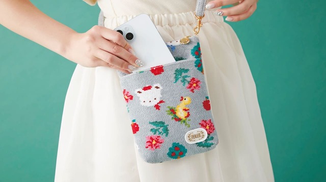 【FEILER×familiar】「ショルダーバッグ」16,500円