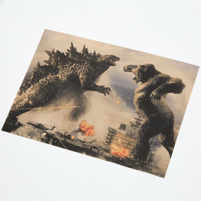 ユニクロUT「ゴジラvsコング」TM ＆ © TOHO CO.， LTD. © 2021WARNER BROS. ENTERTAINMENT INC.＆ LEGENDARY PICTURES PRODUCTIONS LLC.