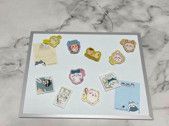 大きめのサイズのホワイトボードに貼ってみました！