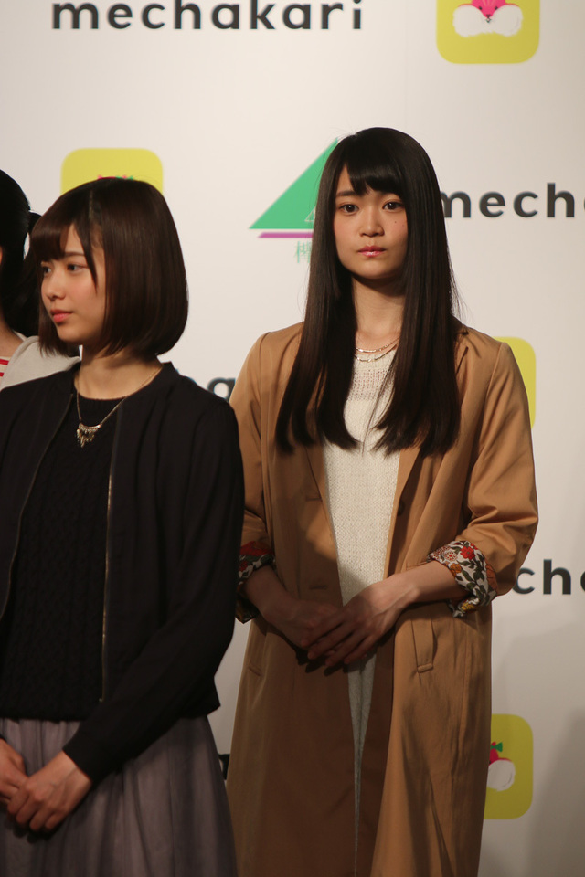 （写真左より）渡邉理佐、石森虹花