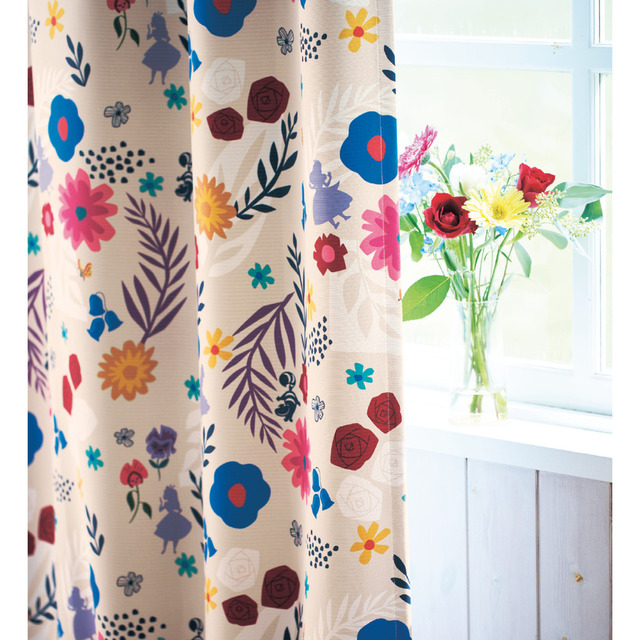 遮光・遮熱カーテン「ふしぎの国のアリス」｜￥8,990～13,400 （税込）