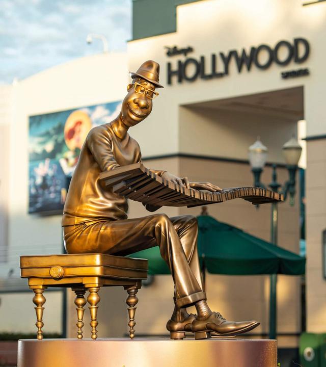 ディズニー・ファブ 50 キャラクター・コレクション