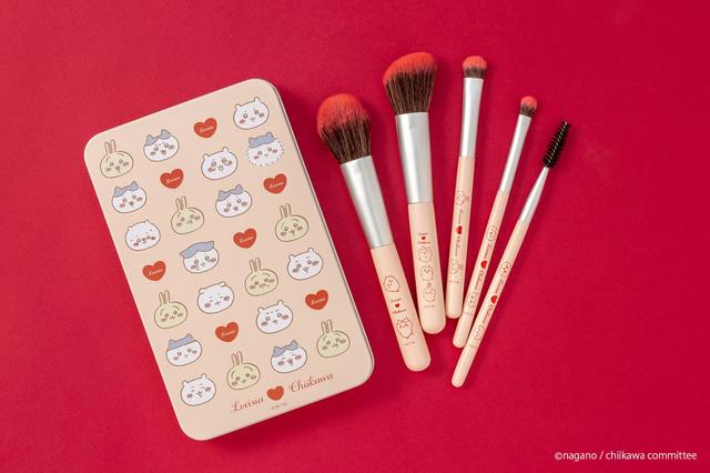 「Lovisiaメイクブラシセット＜4種類＞」各1,870円（税込）サイズ　：W103×H187×D23mm（外装サイズ）