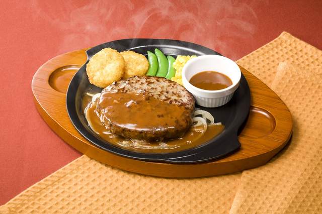 ビーフ 100％超あらびきハンバーグ