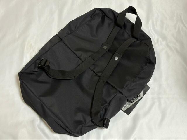 【ワークマン　リュックに変身ショルダーバッグ】ショルダー紐は少し細いので、重い荷物を入れて長時間使用するのは向かないかも