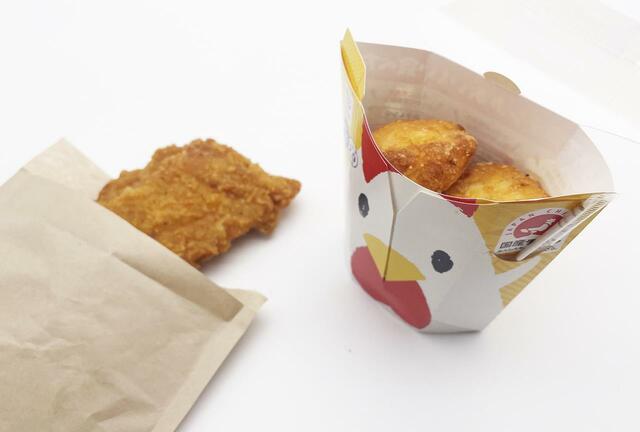 「Lチキ　レギュラー」220円（税込）＋「からあげクン　レギュラー」238円（税込）
