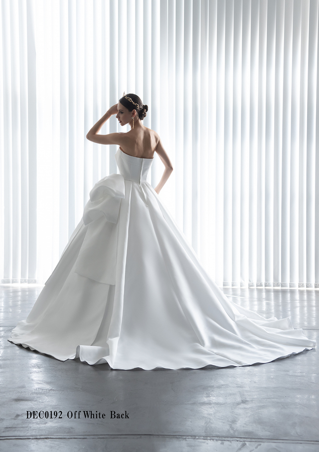 新作ウェディングドレスコレクション「Clef a decor-クレアデコール」DEC0192_Offwhite