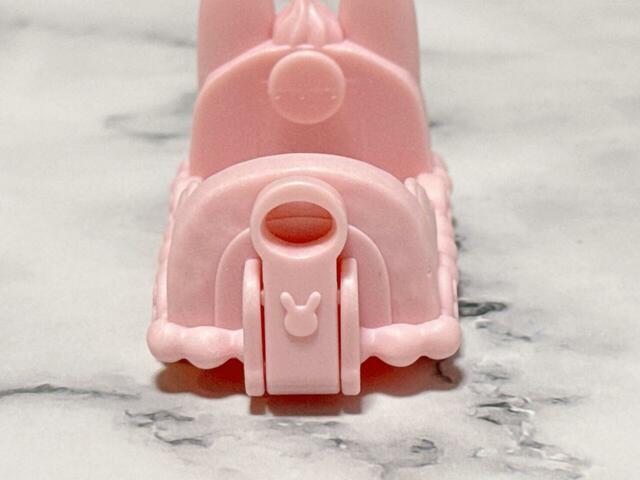 後部にもかわいい秘密が!