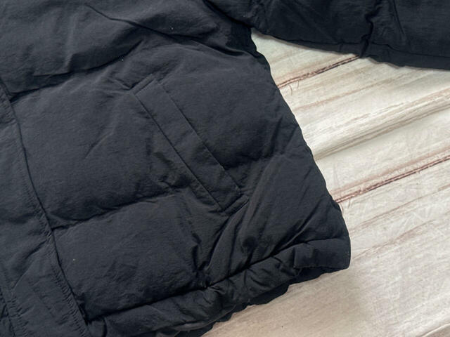 両サイドにポケット付き