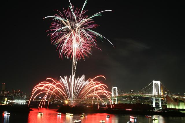 ©ハウステンボス/J-17104　丸玉屋小勝煙火店