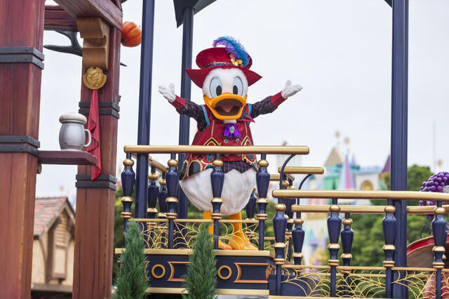 東京ディズニーランド「ザ・ヴィランズ・ハロウィーンInto the Frenzy”」プレスプレビューの様子