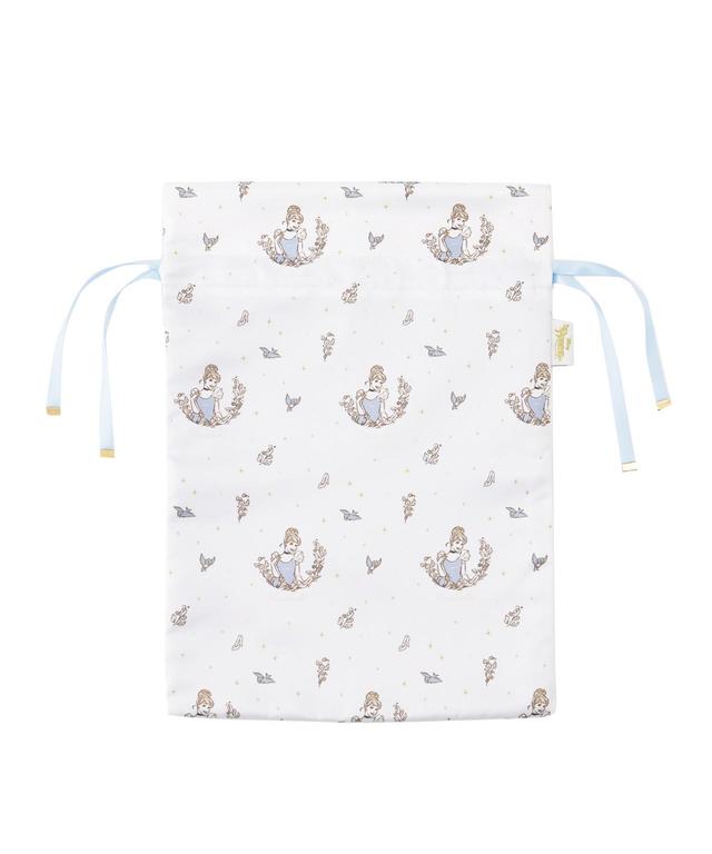 サテン巾着M 550円