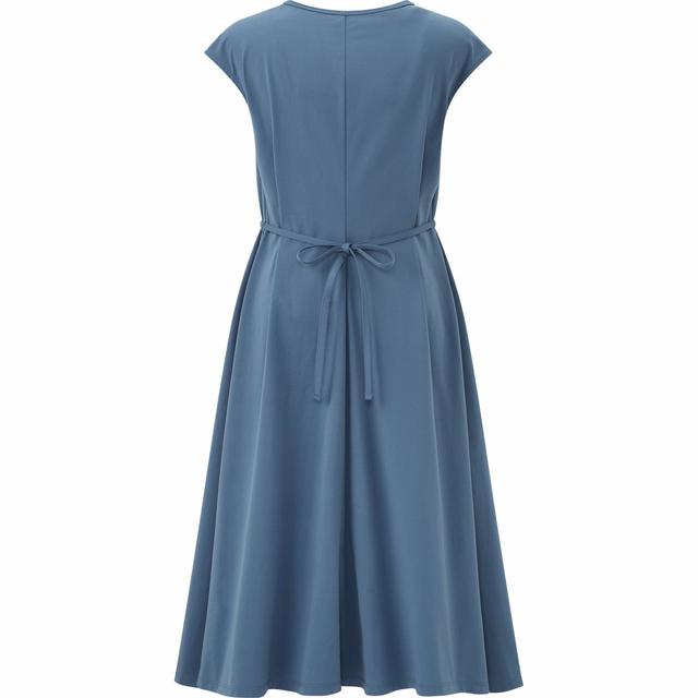 【UNIQLO（ユニクロ） × Theory（セオリー） コラボレーション第二弾】ウルトラストレッチAラインワンピース（半袖）