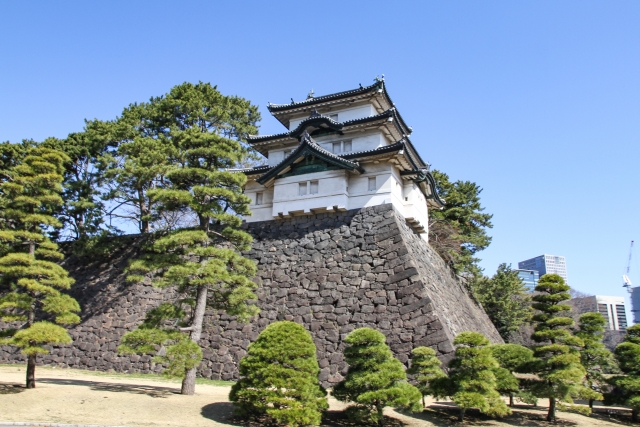 【2025年春のお城人気ランキング 第8位】江戸城（東京都）焼失や再建を繰り返した江戸城は天守閣は失われており、現在は皇居東御苑内に天守台のみを残します