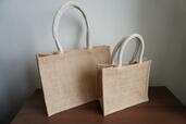 ジュートバッグ(A4サイズ税込330円、A6サイズ税込220円)