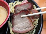 結構厚みのあるチャーシュー