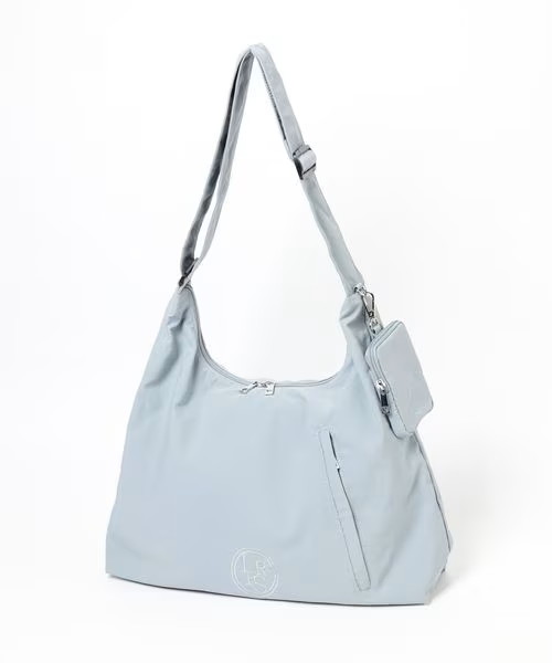 【ローリーズファームの春物バッグ売れ筋ランキング 1位】「LFポーチツキショルダーBAG」5,990円（税込）