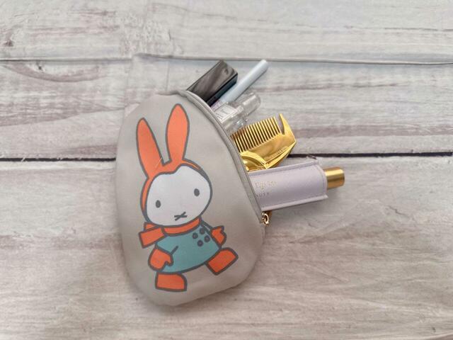 よく使うコスメをイン！