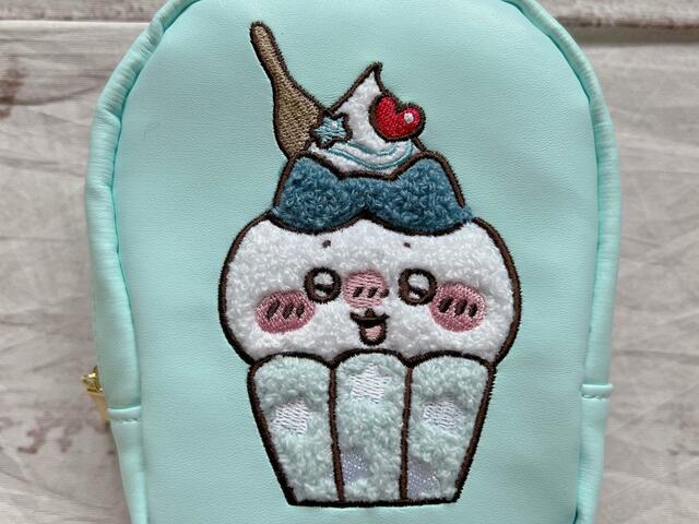 サガラ刺繍のハチワレがキュートすぎ…！