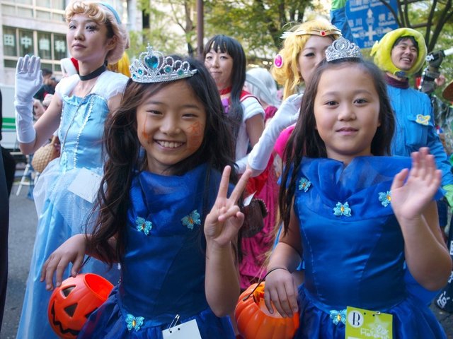 カワサキハロウィン&スターウォーズパレード