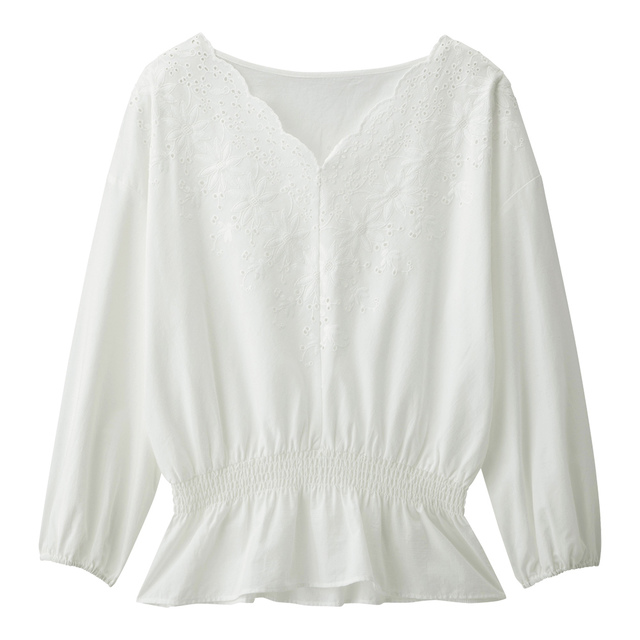 スカラップレースVネックブラウス（7分袖）オフホワイト