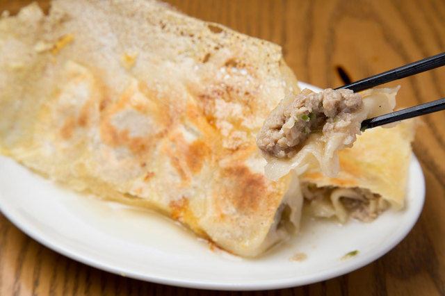 一味玲玲（新橋）　ニンニク焼餃子（5個）