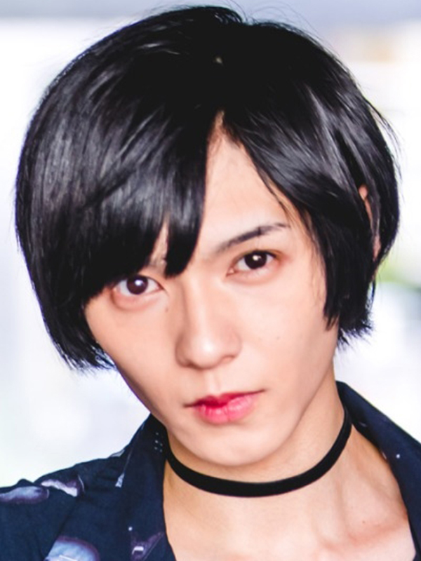 真白友也 役:宮崎湧