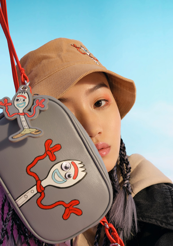 『トイ・ストーリー４』2020年秋 H&M DINIDED コレクション