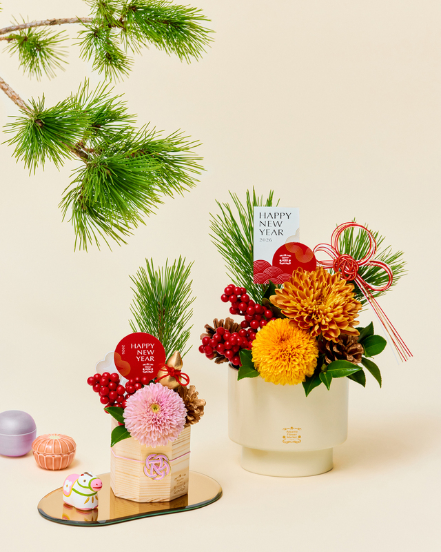 左から)Sサイズ RIN 凛 2,970円(税込)、Mサイズ YUIKA 結華 4,620円(税込) ※12月下旬より順次発売