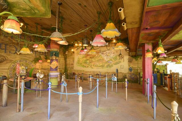 東京ディズニーシー「ファンタジースプリングス」内「フェアリー・ティンカーベルのビジーバギー」