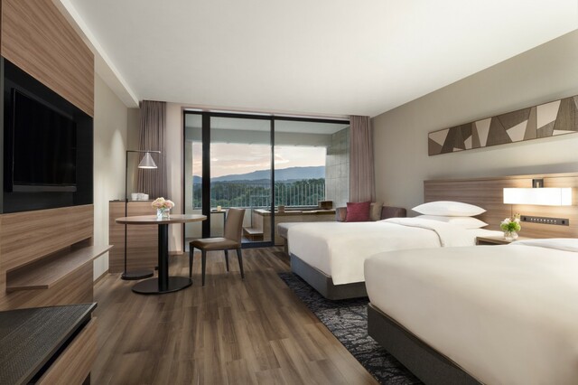 【伊豆マリオットホテル修善寺】宿泊した客室「温泉露天風呂付デラックスルーム ツイン」