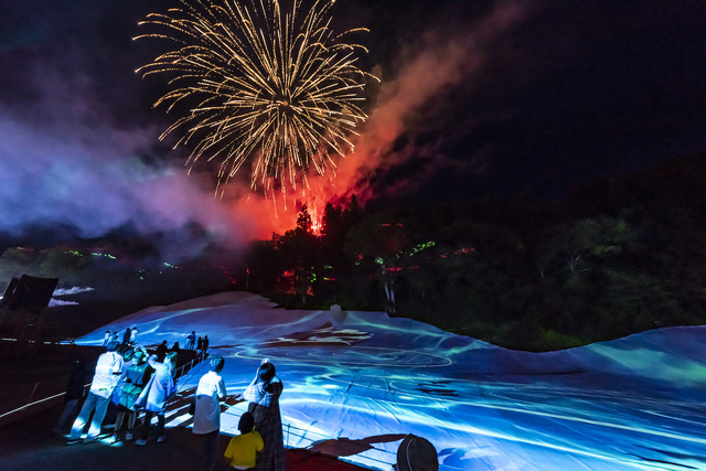 アパリゾート上越妙高「アパリュージョン2019」プロジェクションマッピング