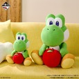 【一番くじ スーパーマリオ with YOSH】ダブルチャンスキャンペーンのぬいぐるみはA賞と同じデザインですが、サイズが約2倍…！並べても圧倒的なインパクト