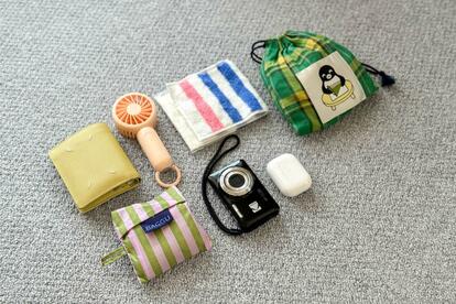 goldencinderella　モンベルポーチ4点セット 旅行用品 goldencinderella様専用 モンベルポーチ4点セット