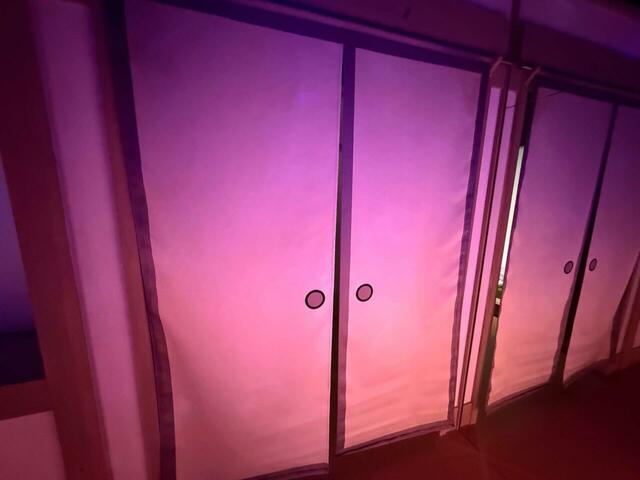 さらに足を進めていくと…