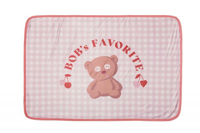 ひんやりクッションブランケット 4,000円|ユニバーサル・スタジオ・ジャパン夏イベント「NO LIMIT! サマー 2023」スペシャルグッズ