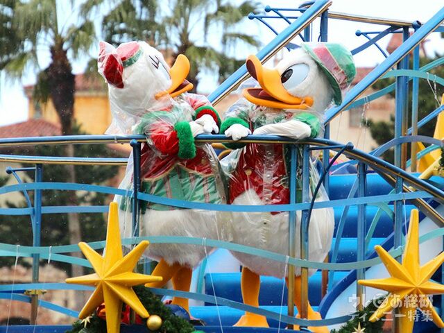 可愛さがあふれてる!「ディズニー・クリスマス・グリーティング」