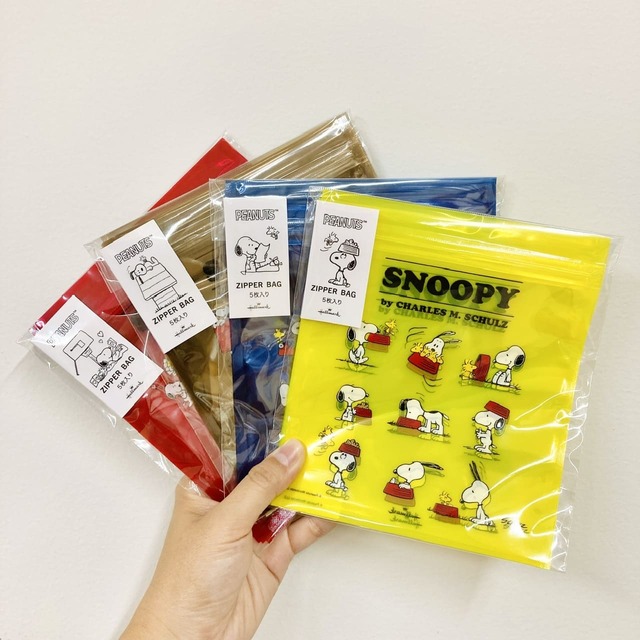 【PEANUTS】ジッパーバッグ 全4点／各￥660