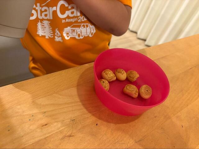 【コストコ ハローパンダ】小さなお皿に取り分ければ、子どものおやつタイムにもちょうどいいサイズです♪
