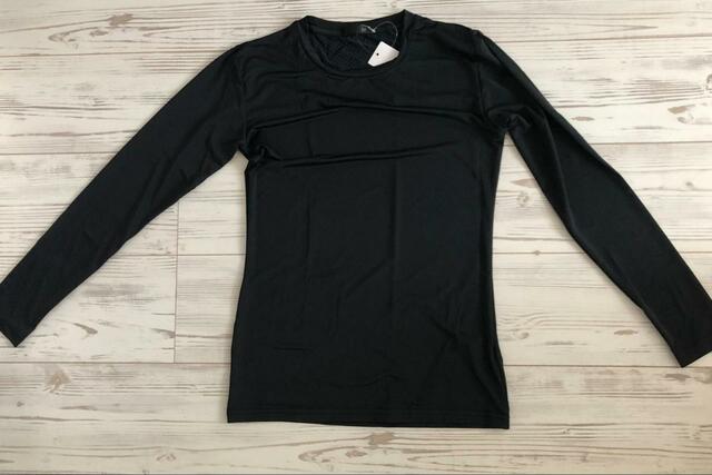 【ワークマン レディースクールシールドネオ冷感長袖クルーネック】透けにくいカラーも嬉しいポイント