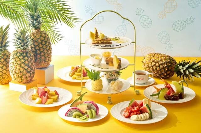 「タカノフルーツティアラ～パイナップルフェスタ～」＜期間：2026年5月8日～5月31日＞【4月のタカノフルーツティアラは「お花」がモチーフに♪フレッシュフルーツ食べ放題＆苺とマンゴーのアフタヌーンティーで優雅な時間をどうぞ！】