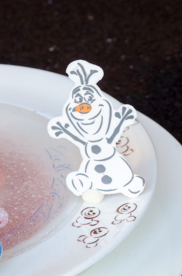 「ハイピリオン・ラウンジ」“アナとエルサのフローズンファンタジー”デザートセット｜ディズニーアンバサダーホテル 2016年「アナとエルサのフローズンファンタジー」