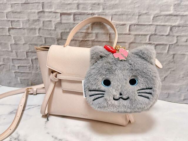 バッグにつけてみました。かわいい〜!【スターバックス新作】バレンタイン2026「ファーポーチキャット」
