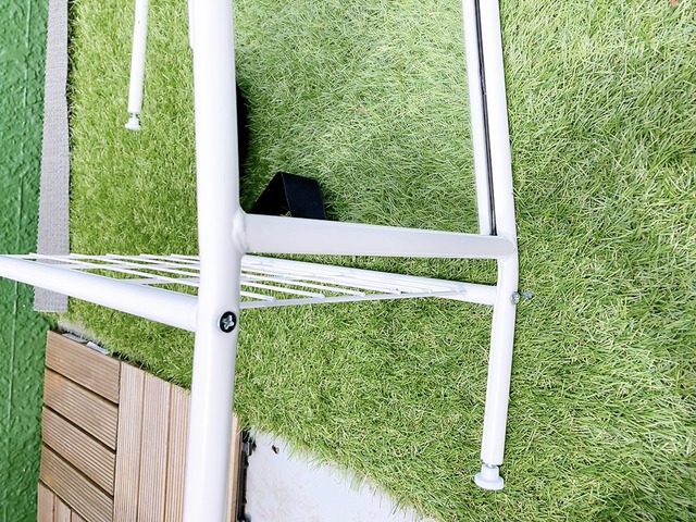 【ニトリ ハンガー付きスタンドミラー ストレージ2】組み立てにはプラスドライバーが必要