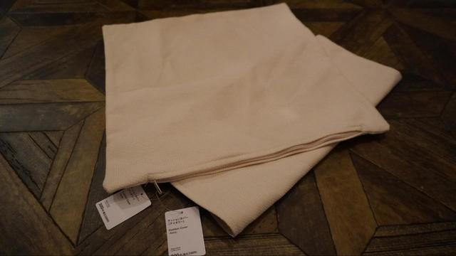 【Standard Products （スタンダードプロダクツ）クッションカバー】アイボリーは明るすぎない白色